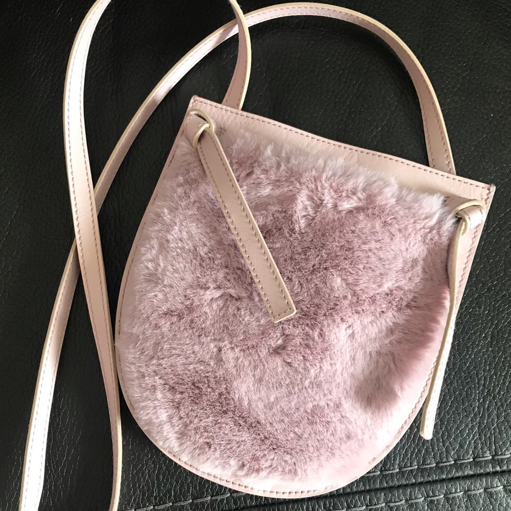 Madewell The Knot Crossbody Bag in Faux Fur